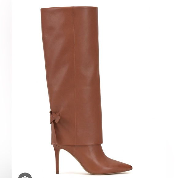 Vince Camuto Brown Heeled Foldover Kammitie Boots - Picture 2 of 15